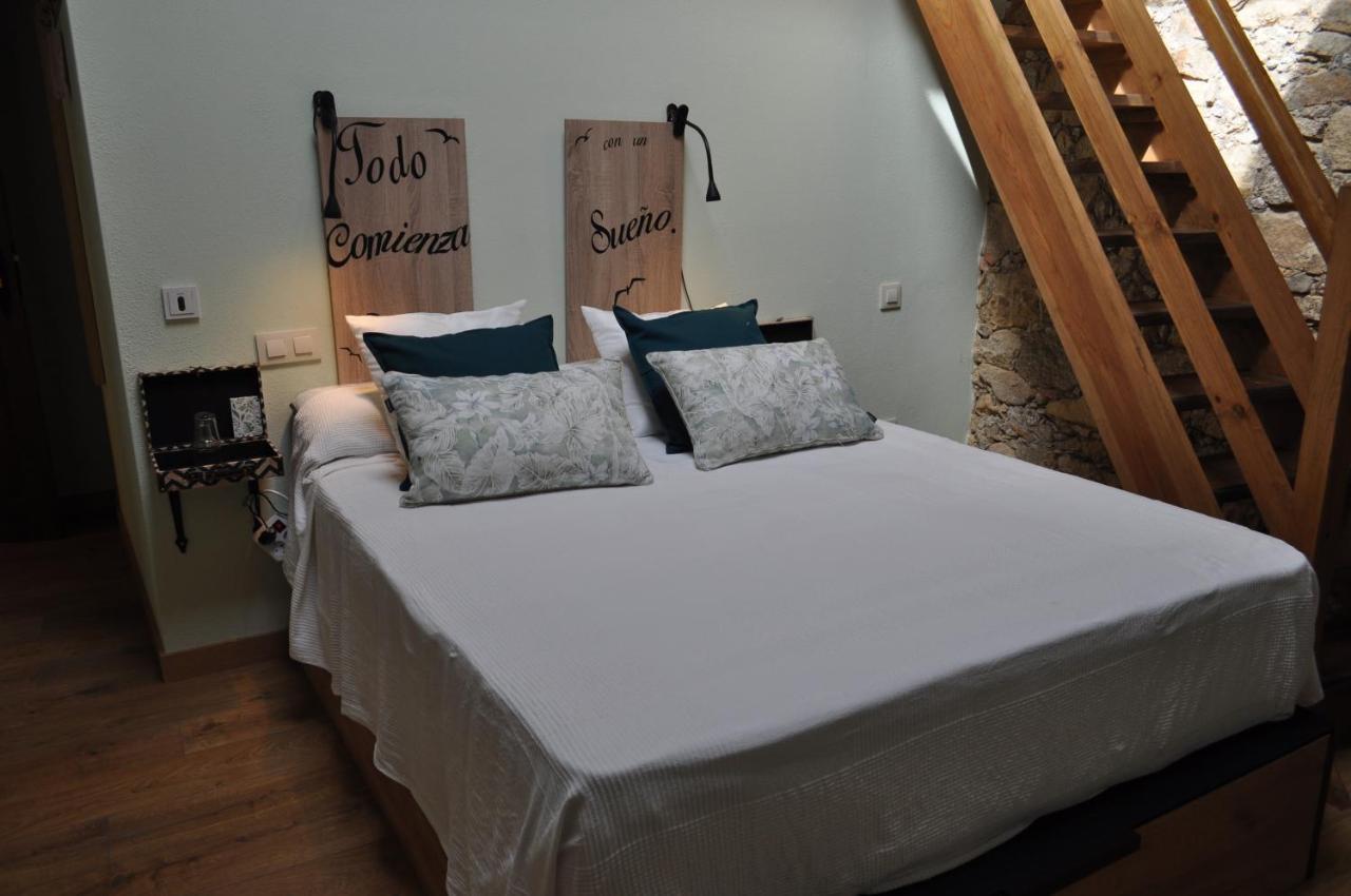 El Rincon Secreto De Gredos Especializada En Celiaquia Y Diabetes Y Jacuzzi Guest House Tormellas Ngoại thất bức ảnh